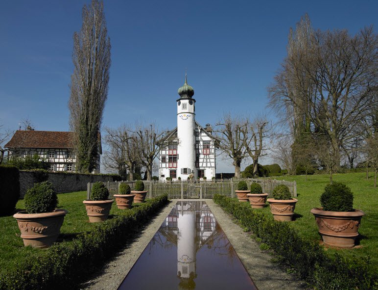 Kleiner Hahnberg Castle, Berg, Switzerland